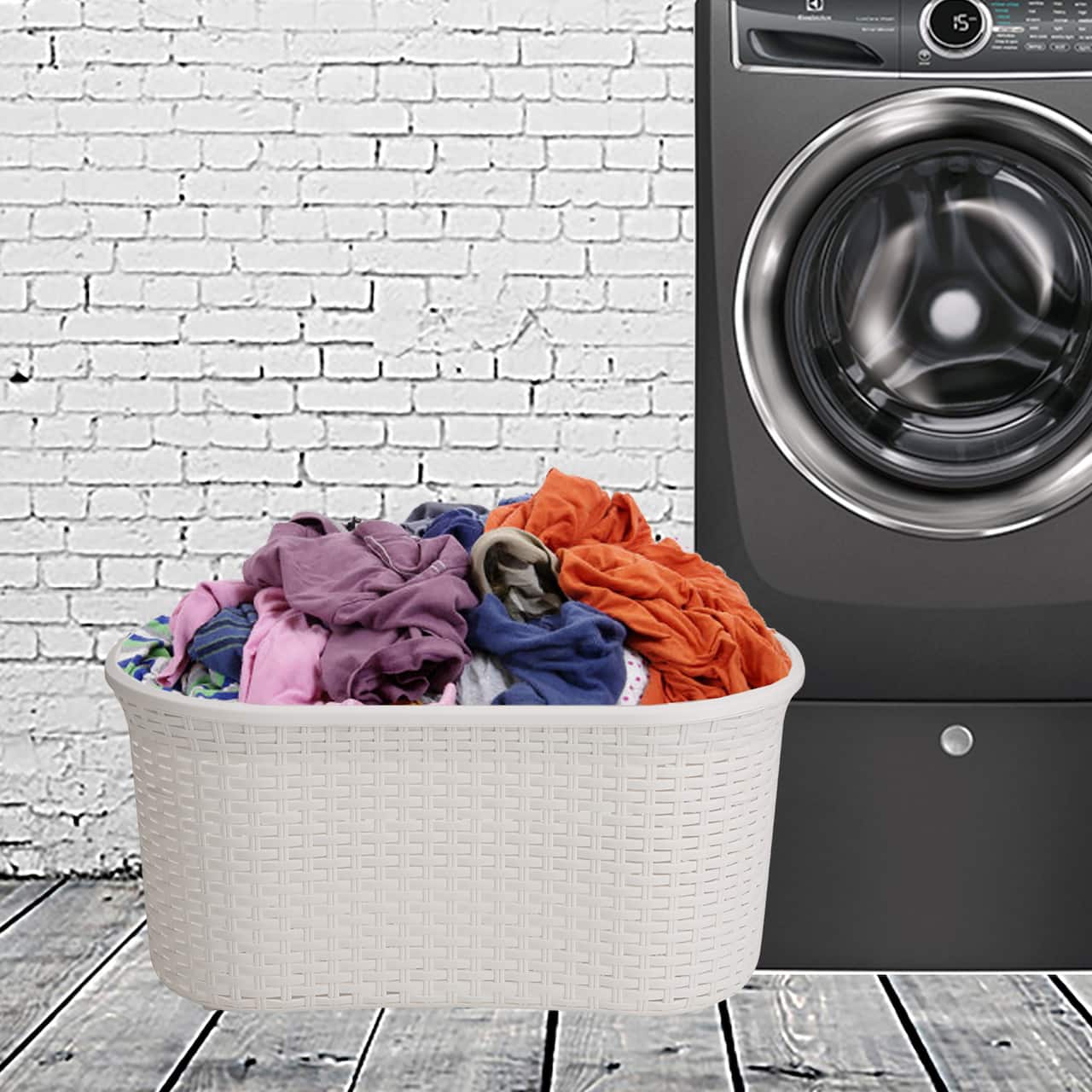 Mind Reader Ivory Laundry Basket with Cutout Handles